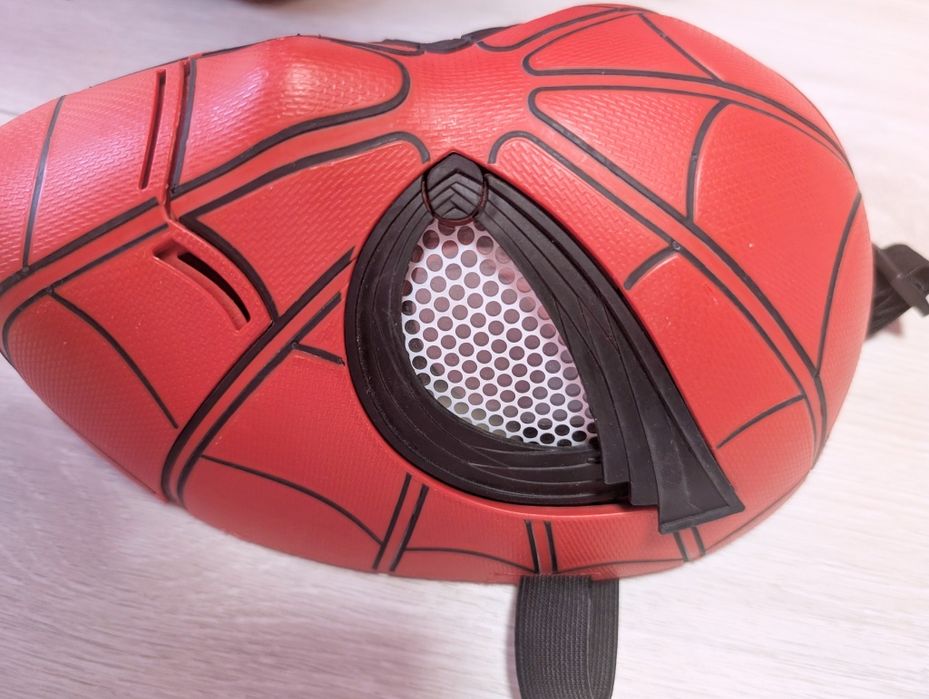 Маска Людина - павук Marvel