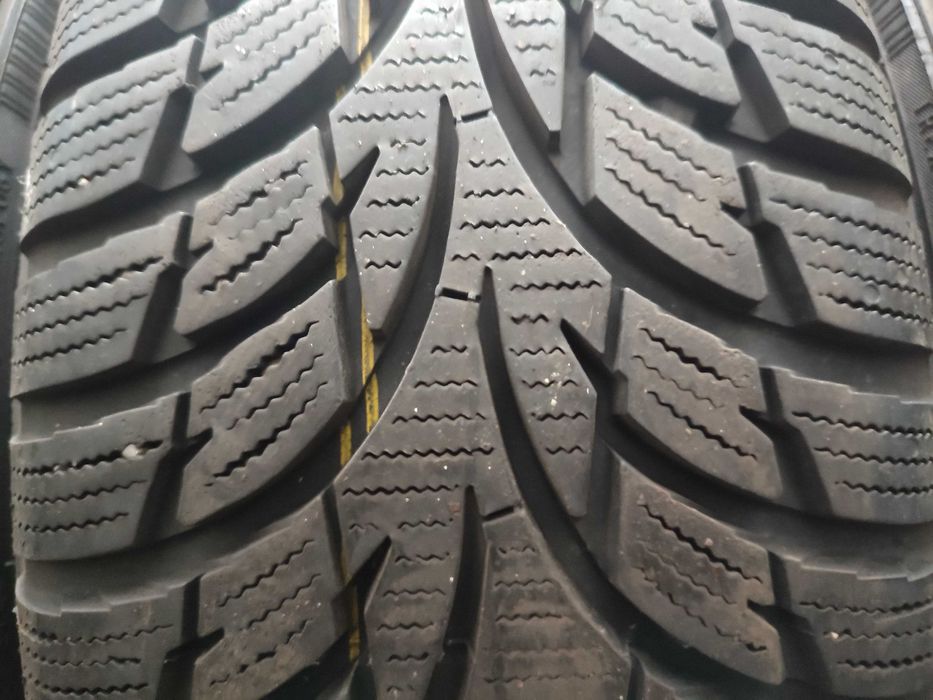 opony 185/70-17 88T Nokian WRD3 idealny stan, jak nowe