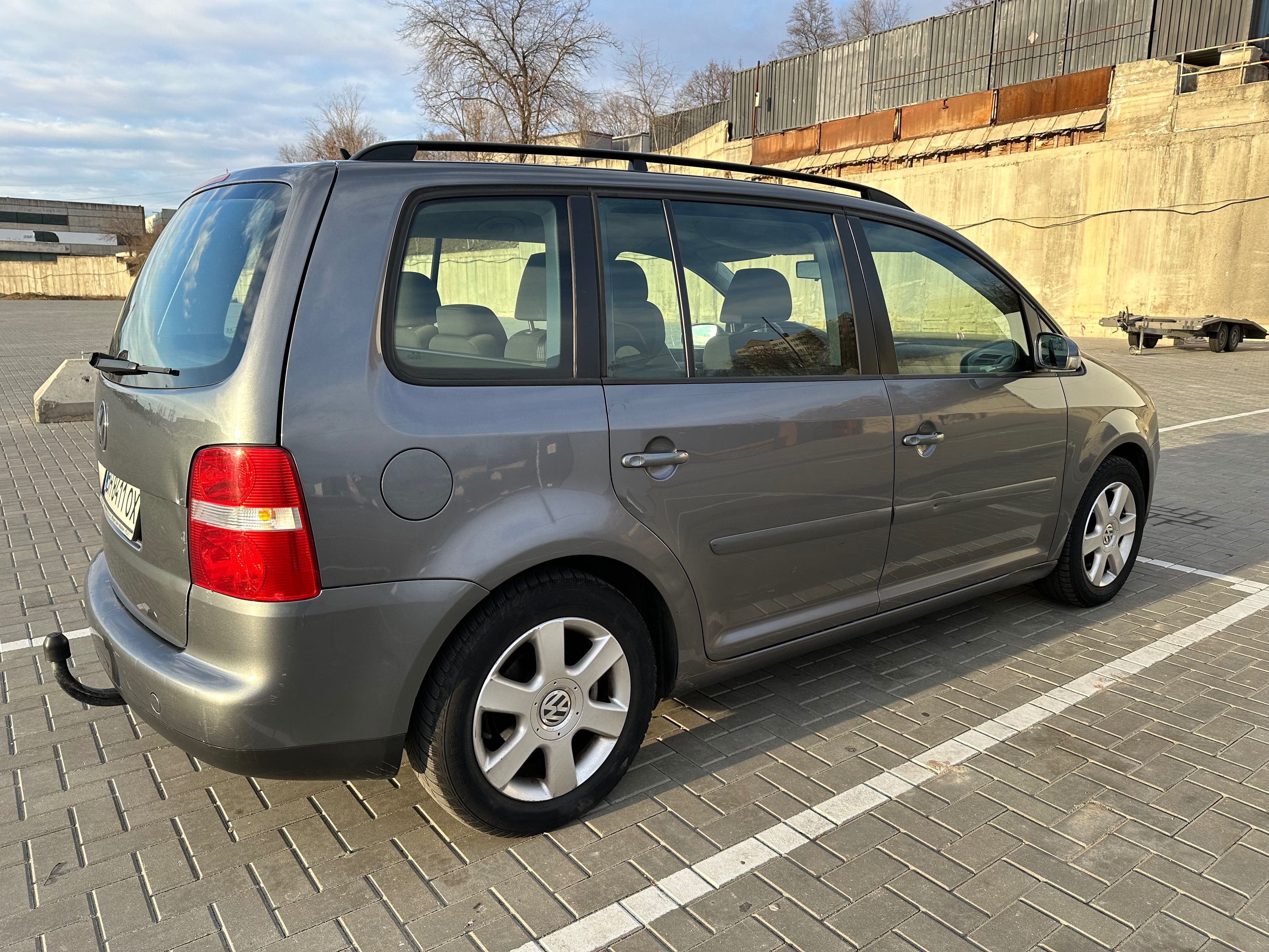 Volkswagen Touran 2.0 TDI