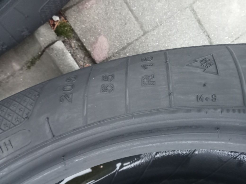 4x Opony Używane Całoroczne 205/55R16 Kleber