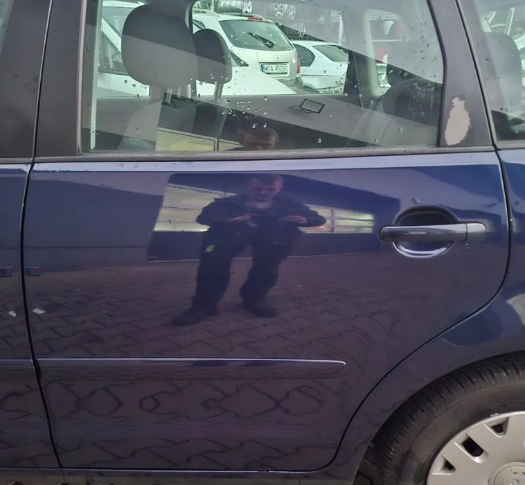 VW Polo 9N drzwi tył tylne   lewe LB5N