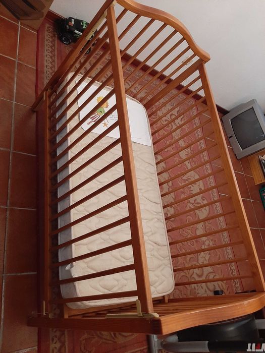 Cama para bebe e criança