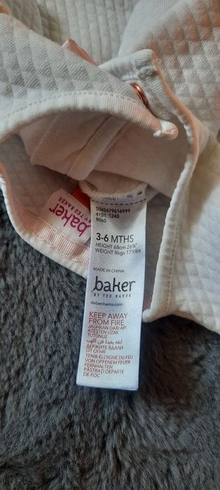 Piękny kombinezon pajacyk BAKER jak nowy roz. 68