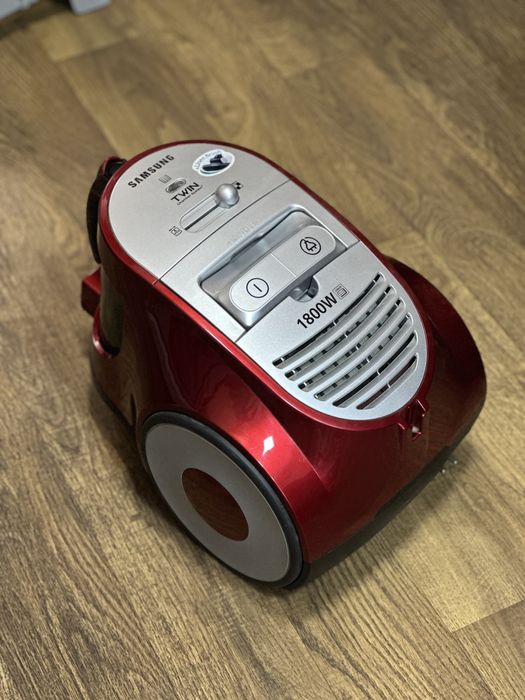 Пилосос Samsung, потужний 1800W без мішків, відмінний стан | Пылесос