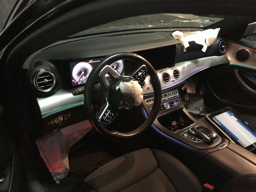 Mercedes-benz E300 de ano 2019-05