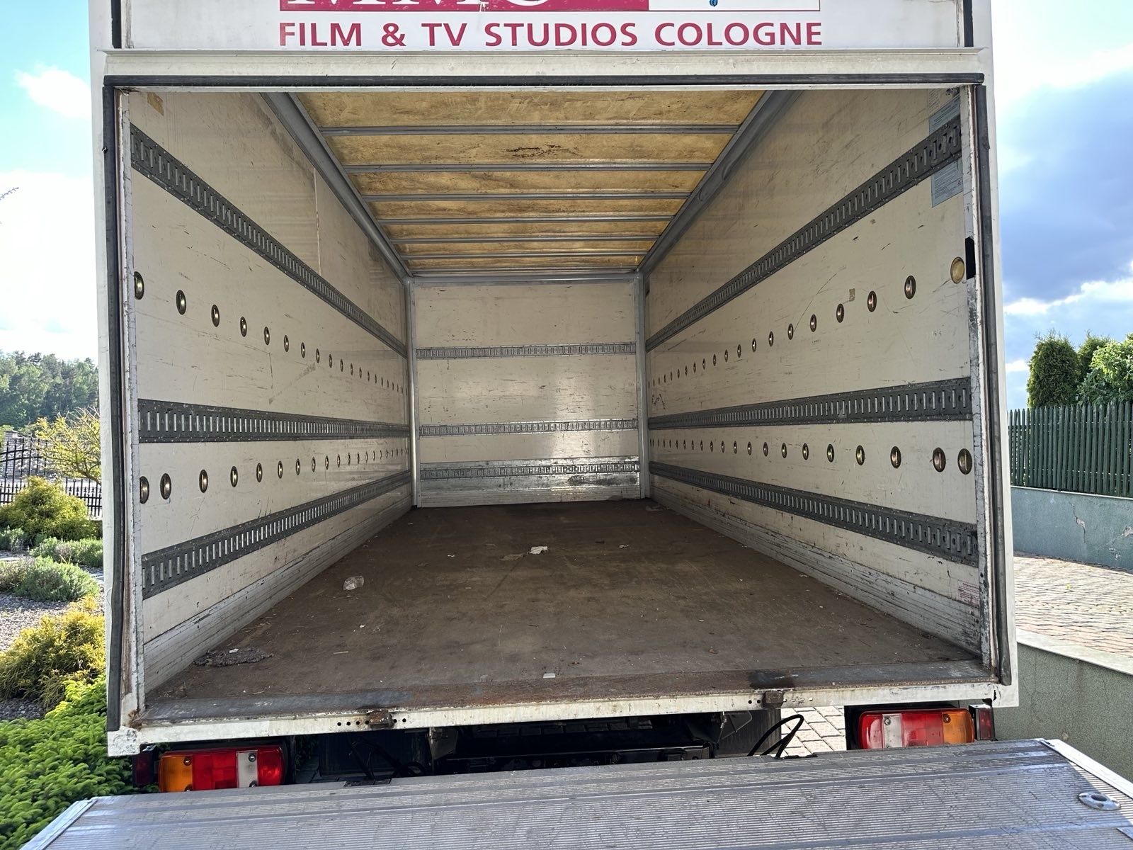 Mercedes Atego 816 Ciężarówka koffer (Hebebühne)