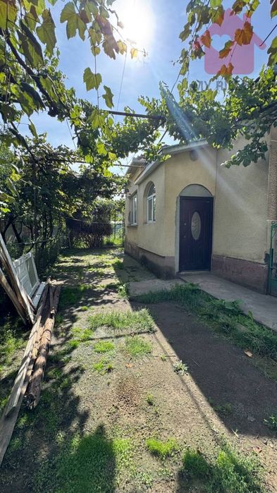 Продаж будинку район Краснодонців!