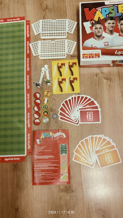 Gra planszowa Kapsle Football + karty VAR