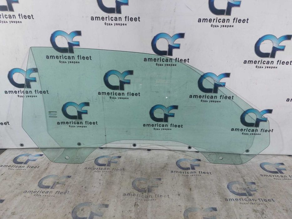 Dodge Challenger 09- Стекло двери правое / Додж Челленджер