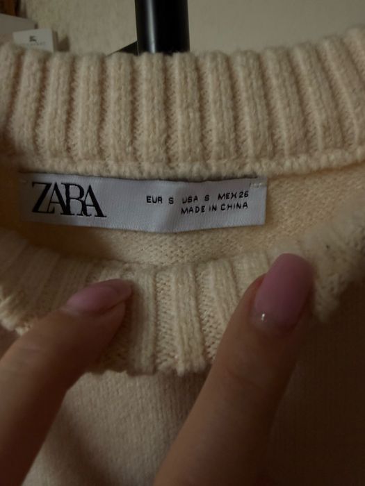 Светр зара у смужку, принт