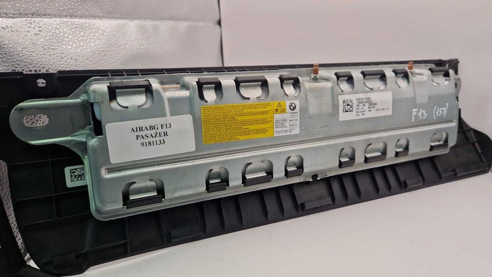 BMW F06 F10 F13  Poduszka powietrzna kolanowa prawa (USA) pasażer