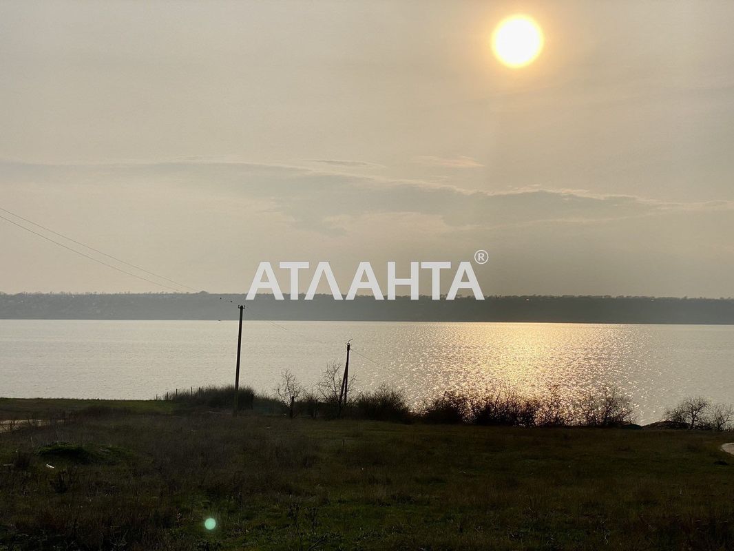 Большой участок на берегу лимана. Черевичное. Августовка. Межлиманье