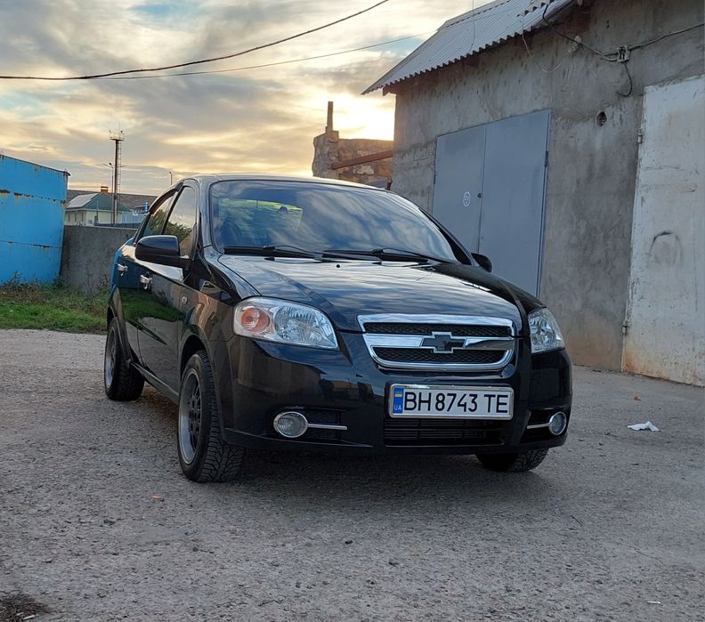 Chevrolet Aveo LS 1.5 газ/бензин