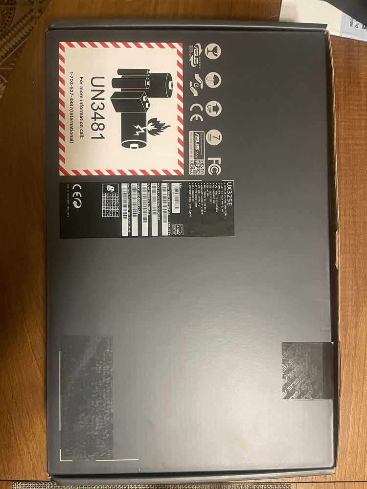 Notebook ASUS Zenbook 2022