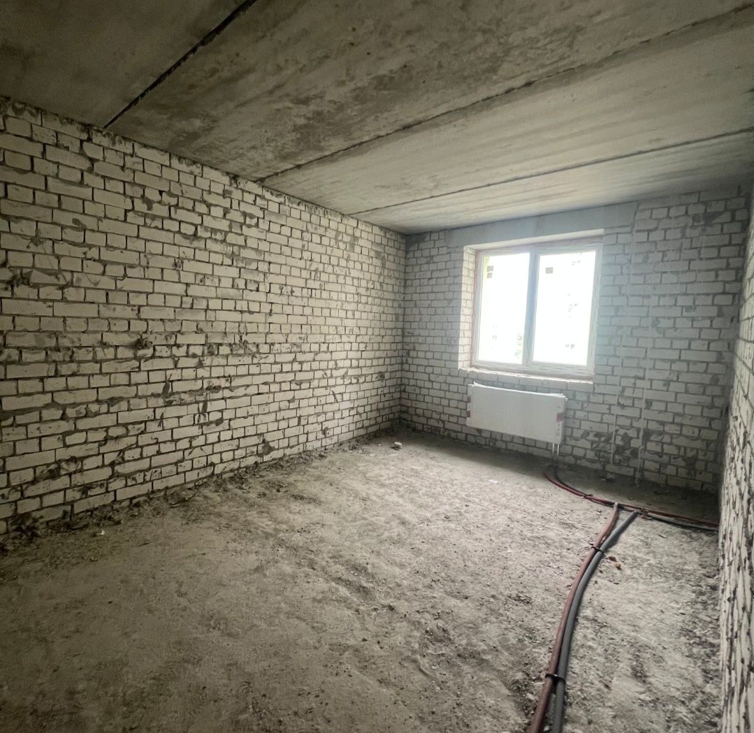 Продам 2х кв.70м2,ЖК Рогатинский, м.Центральный рынок, ул.Клочковская