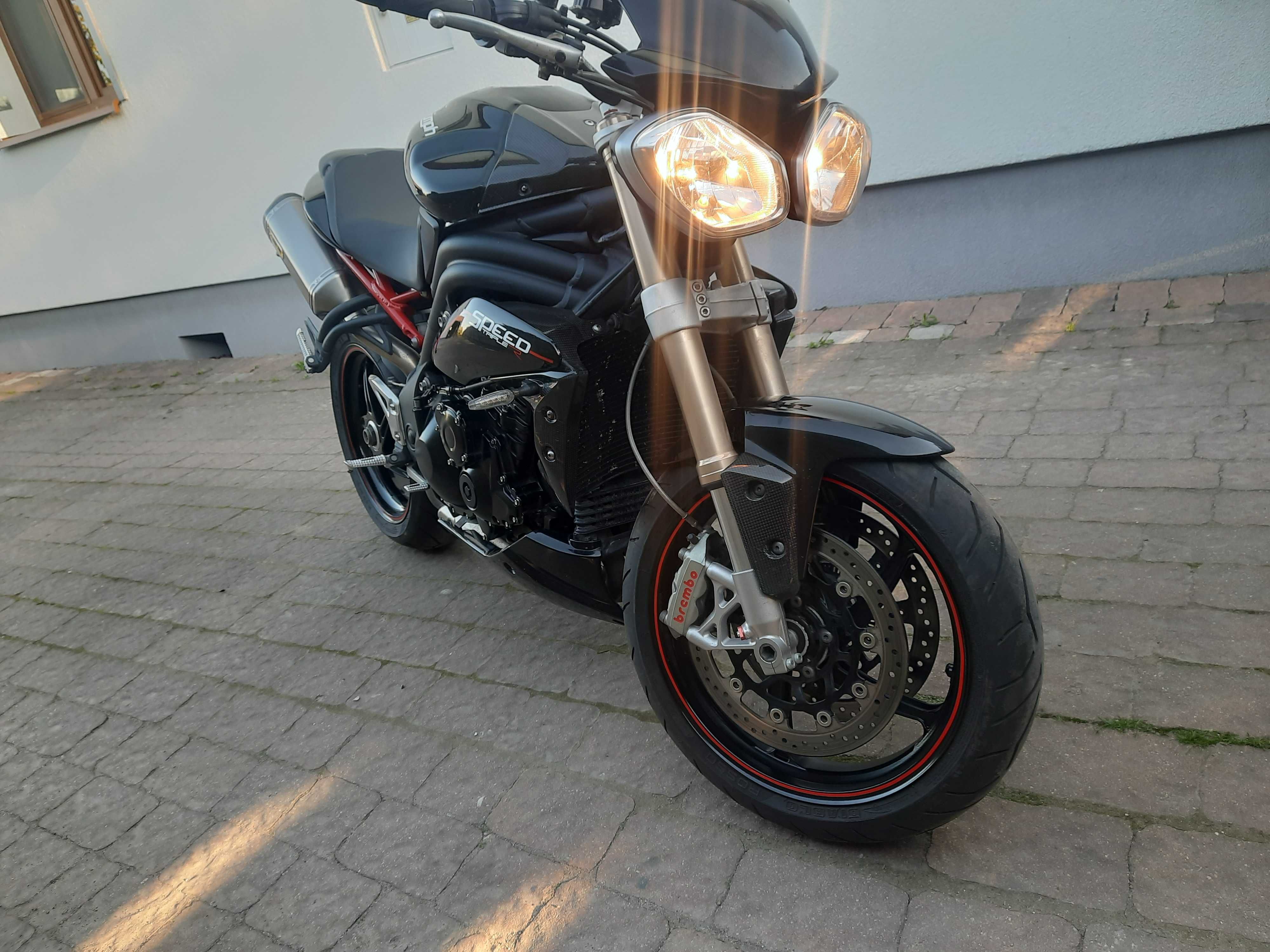 Triumph Speed Triple 1050r