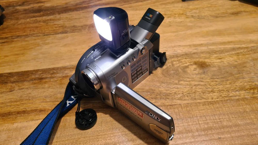 Sony Dcr-dvd301 kamera nie używana