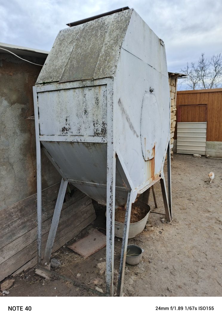 Продам бочку для зерна