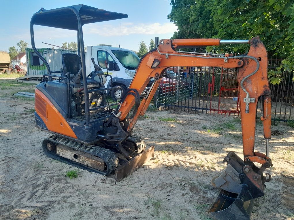 Minikoparka Hitachi zaxis 16