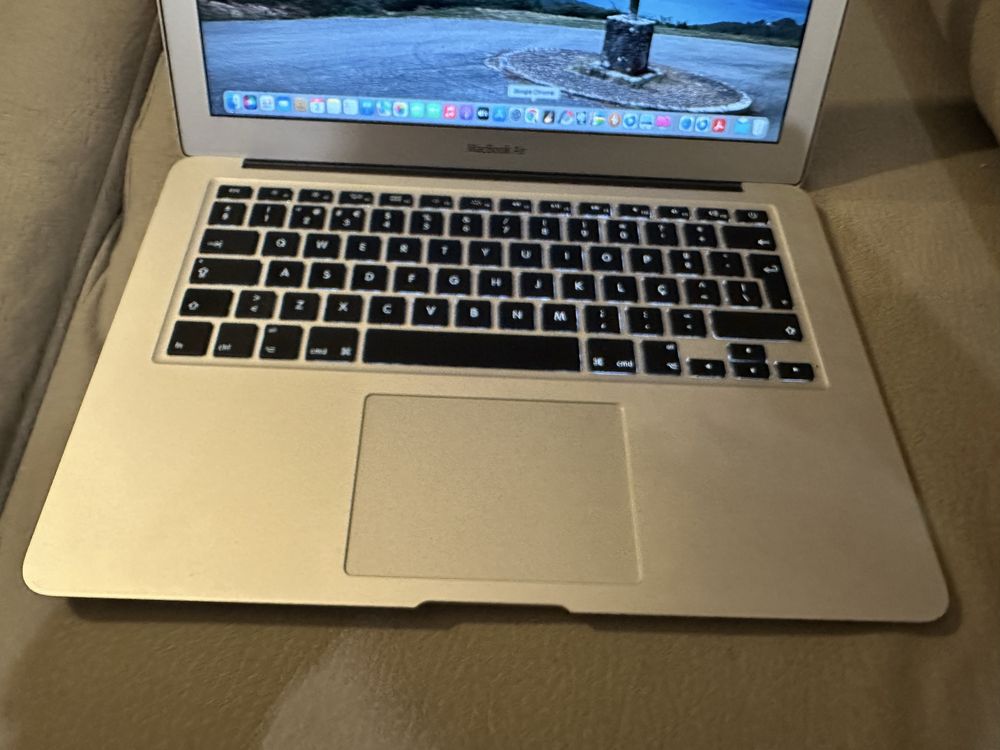 Portatil Macbook air 2015
