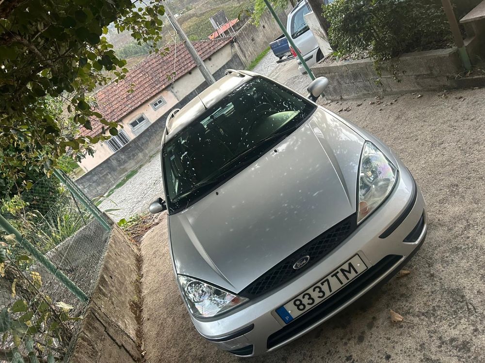 Ford Focus 1.4 gasolina 199000