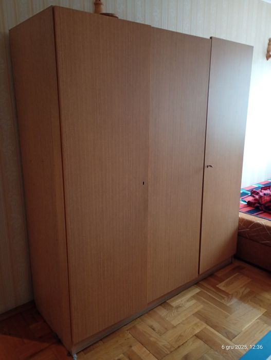 Do oddania szafa PRL, Kozanów