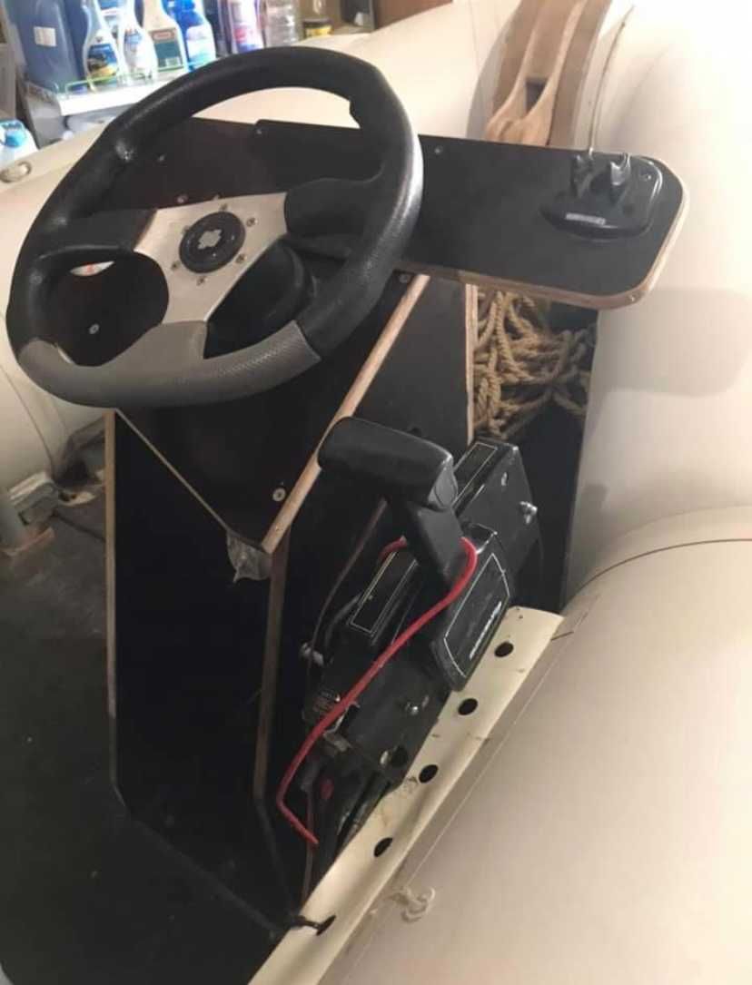 Продам лодку BRIG B460