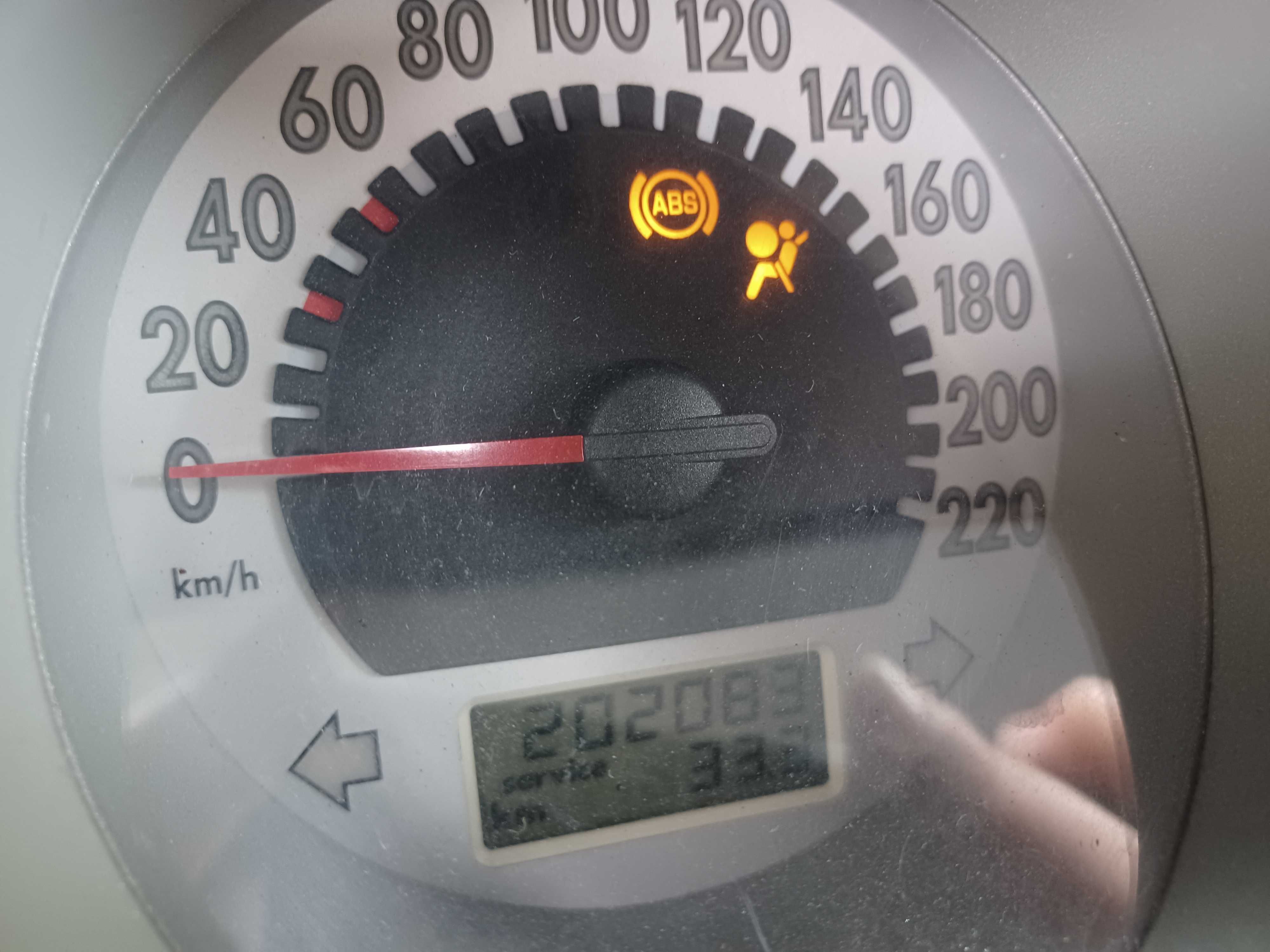 Sprzedam *USZKODZONE* Volkswagen Lupo