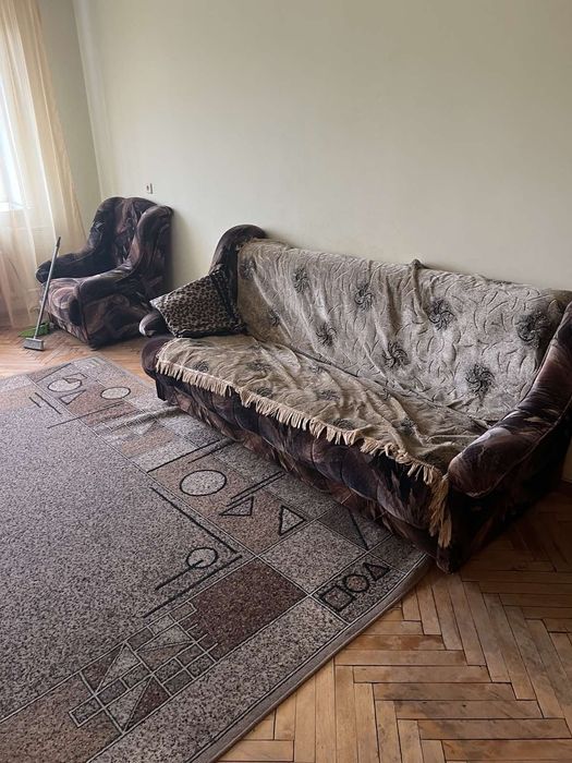 2к Чорновола, і/о