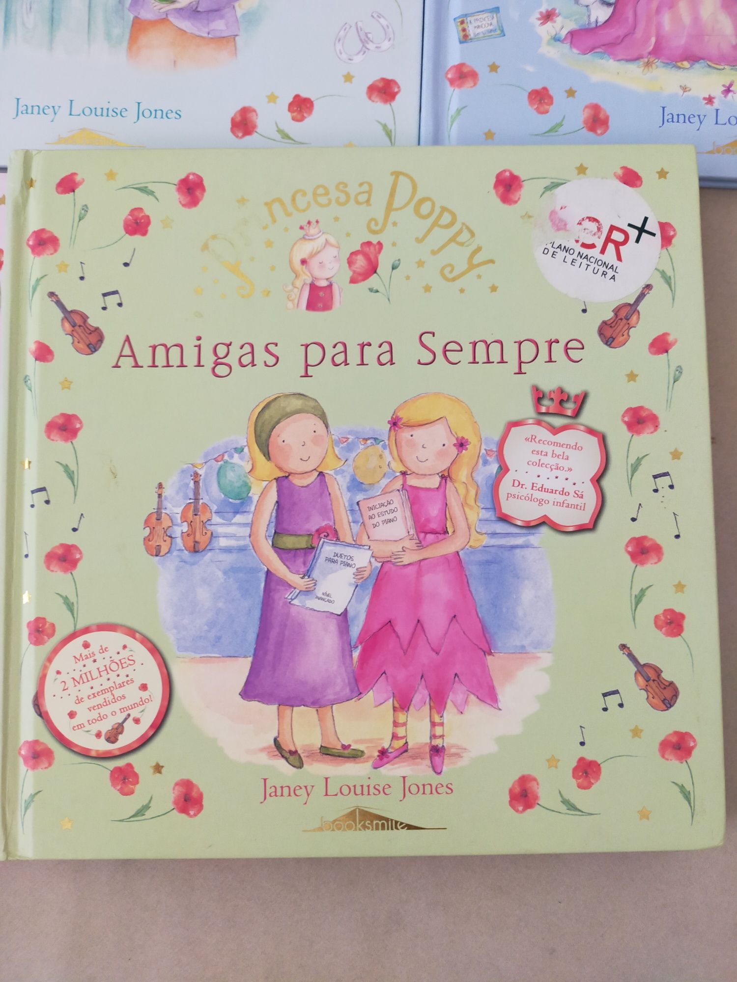 Livro Princesa Poppy