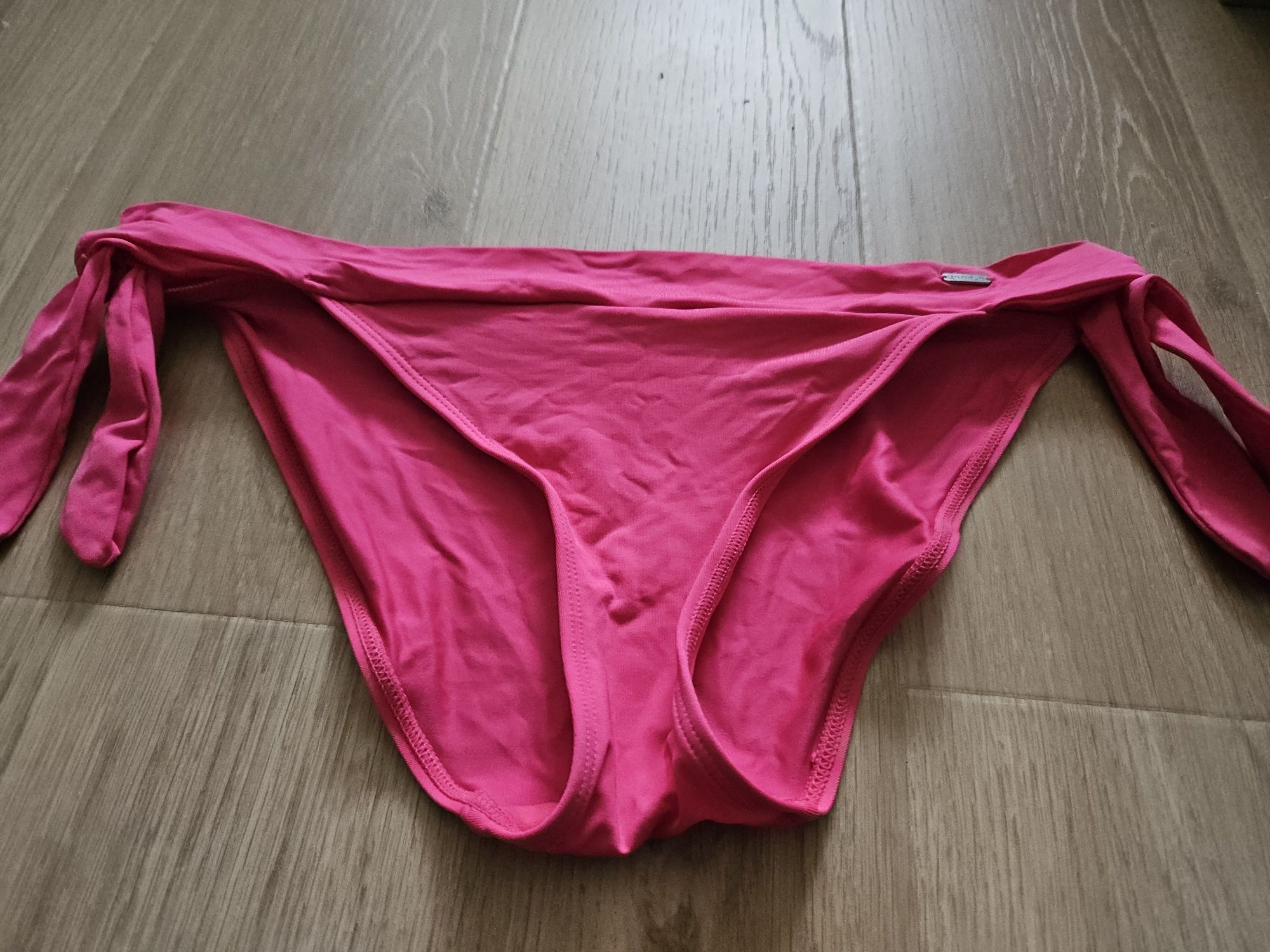 Majtki dół strój kąpielowy różowy bikini