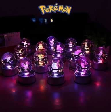 Pokébola de Cristal 3D com Base LED – Vários Modelos