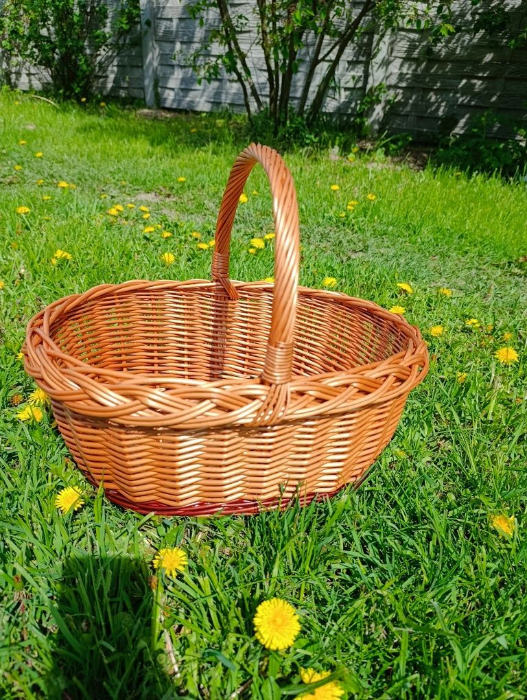 Kosz wiklinowy na zakupy grzyby koszyk prezentowy piknikowy