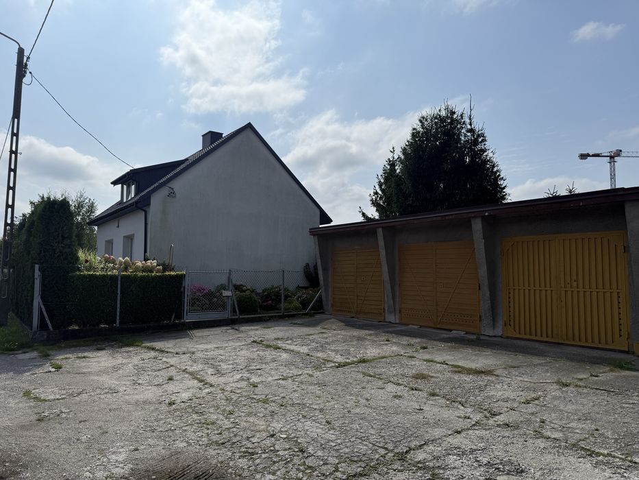 Sprzedam garaż murowany Tarnów Rolnicza Woda Prąd Kanał Pełna Własność