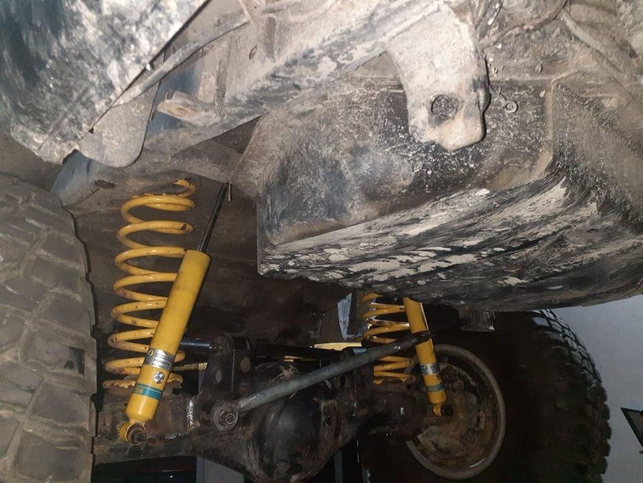 Vendo eixos patrol 260
Com bloqueio a fr