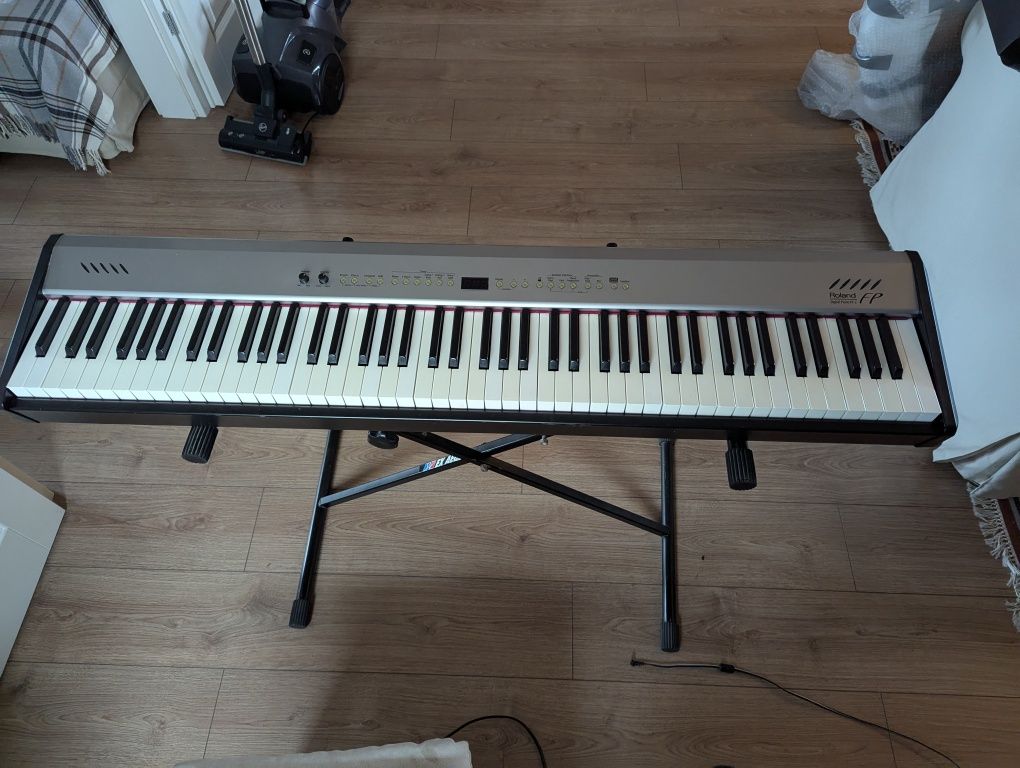 Pianino cyfrowe Roland FP2