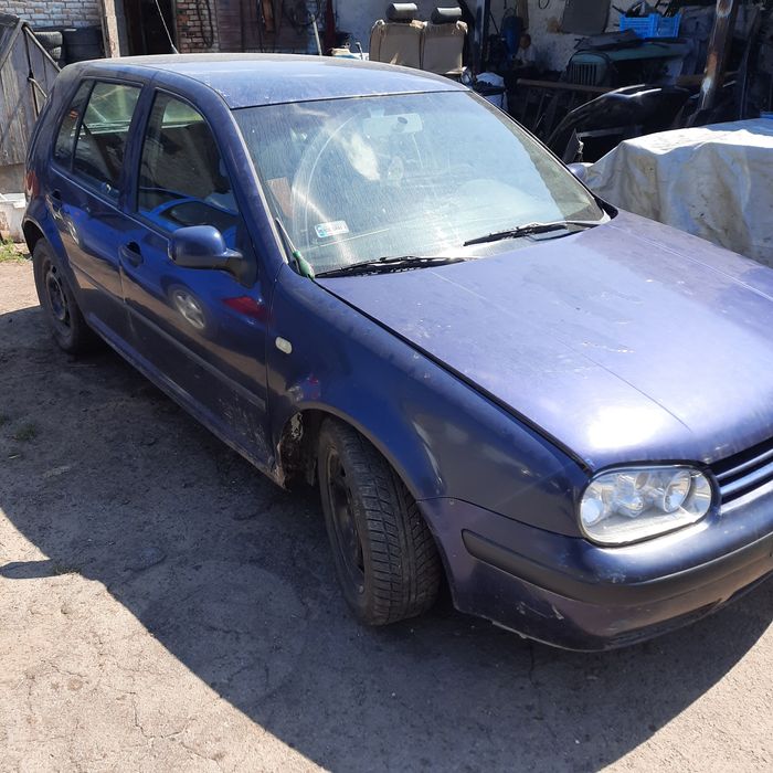 Капот,розборка,шрот Wolkswagen golf 4 1.9 tdi
