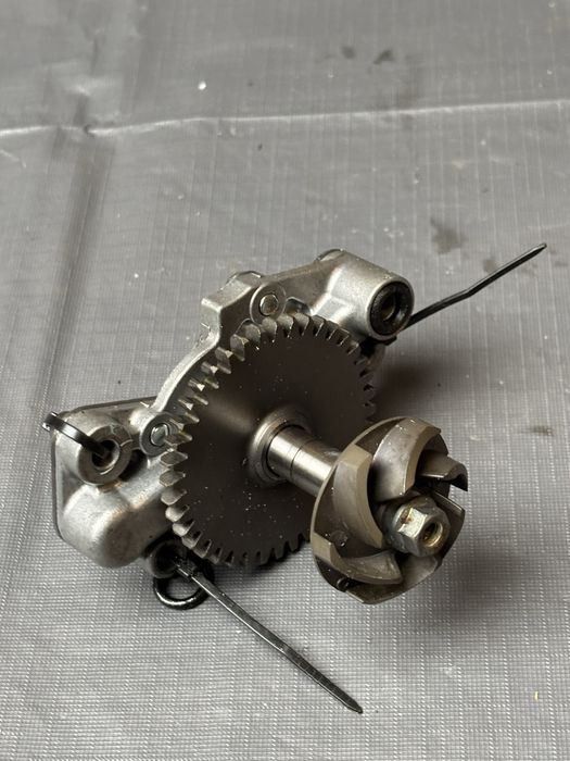 Pompa wody KAWASAKI KLR250