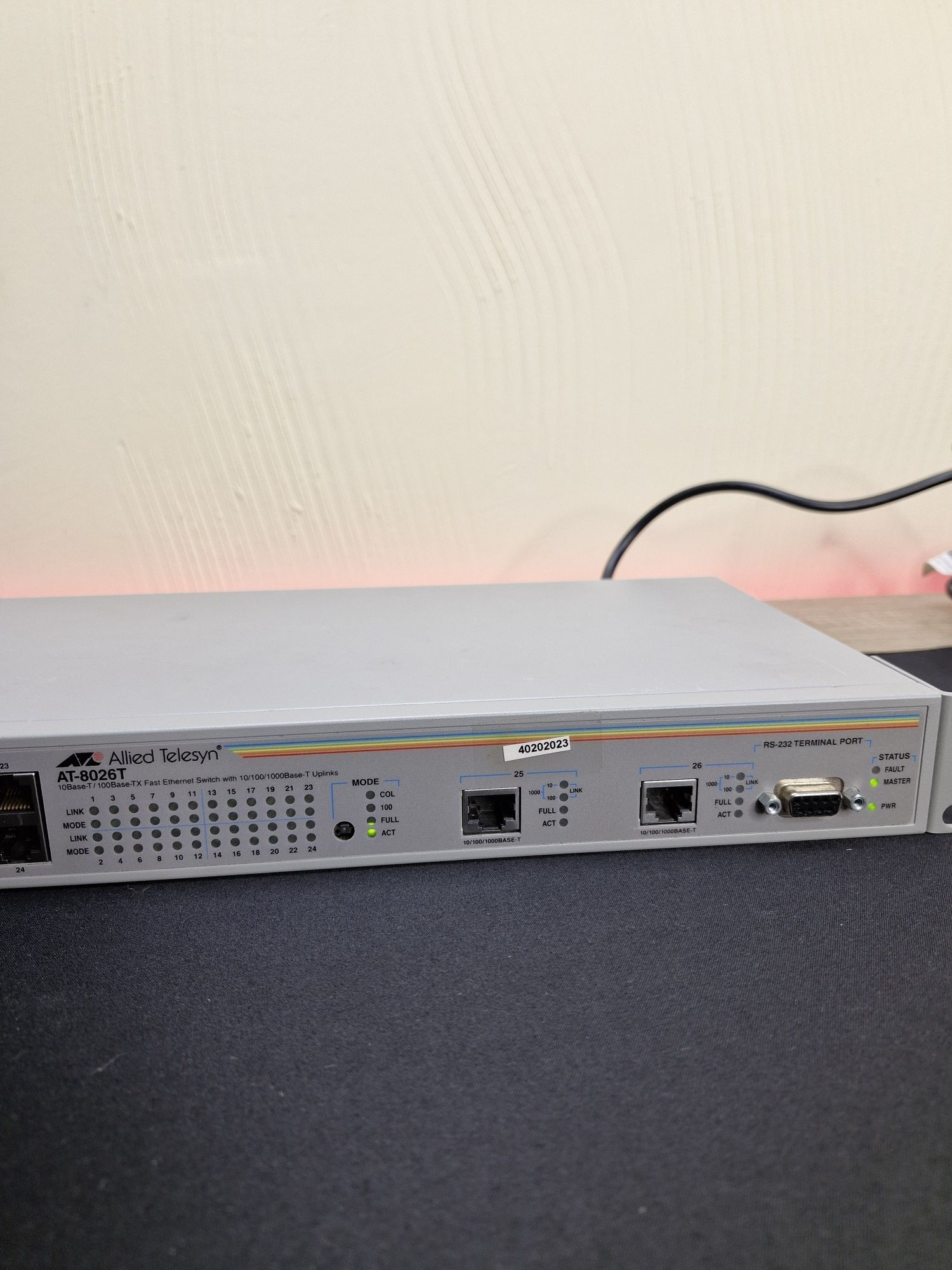 Коммутатор Allied Telesyn AT-8026T