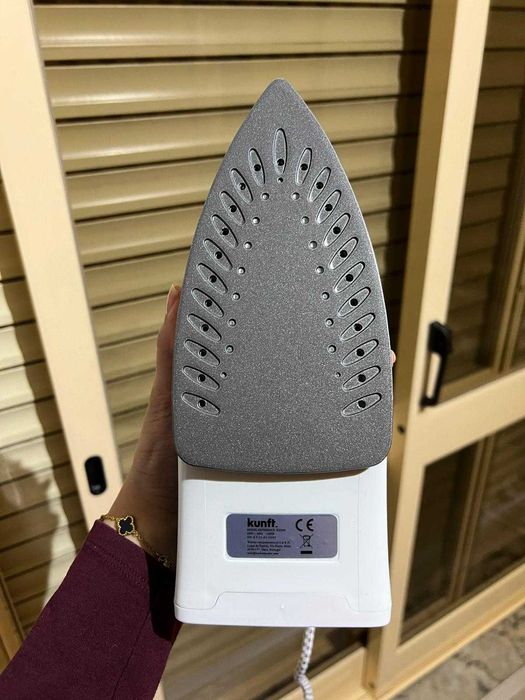 Ferro a Vapor como novo KUNFT KSI450 Jato 70 g/min Base Teflon