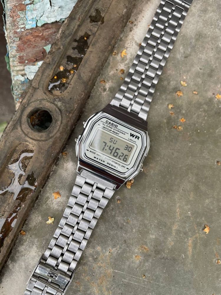 Наручний годиник Casio