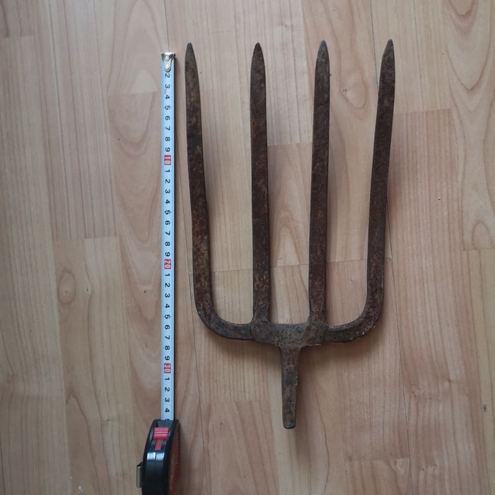 Widły rolnicze kute 35x20