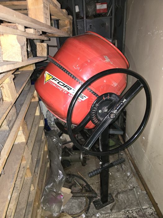 Бетономішалка FORTE EW9180P 180 л. (800 Вт)