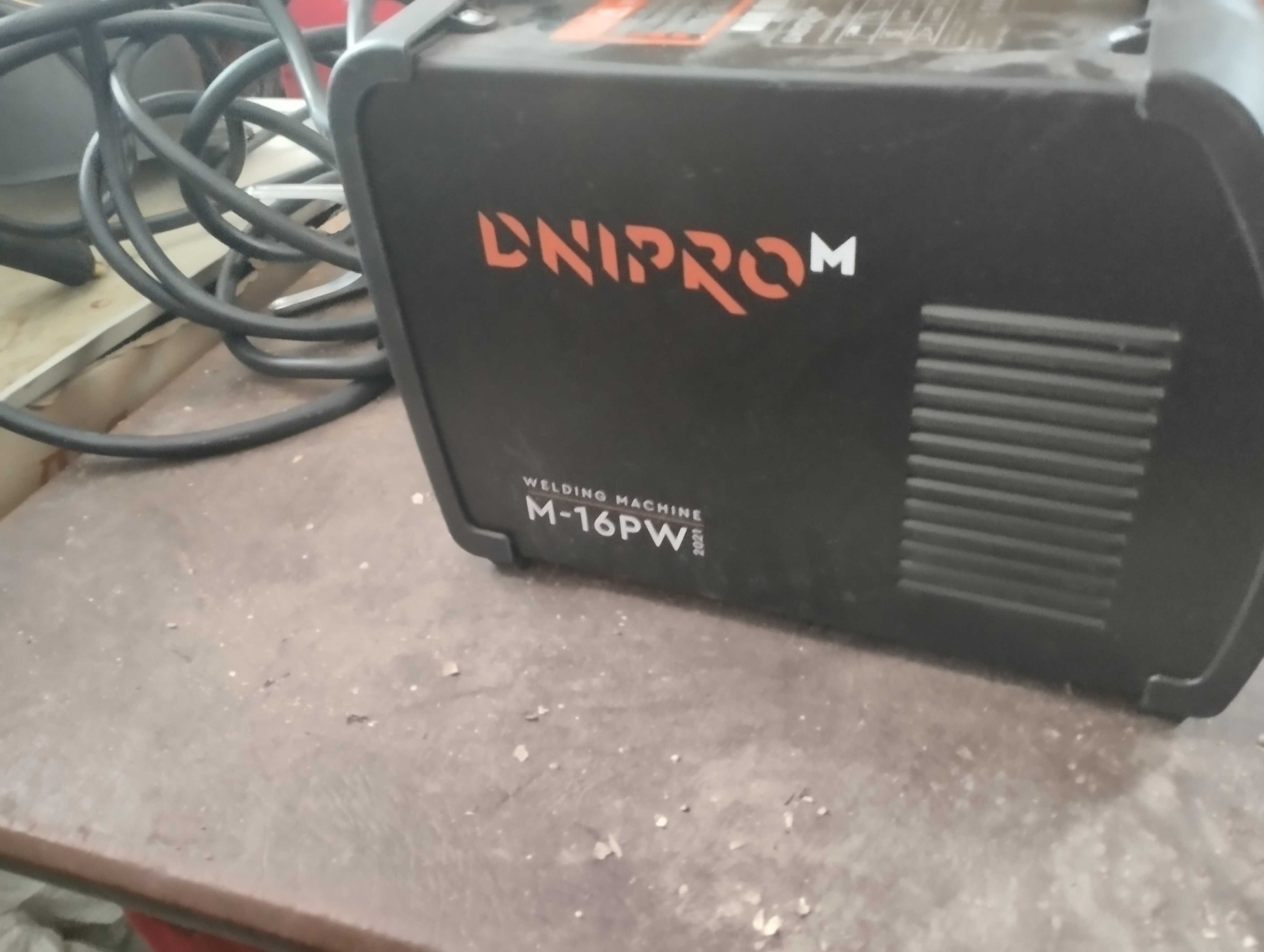 Зварювальний апарат Dnipro-M M-16PW