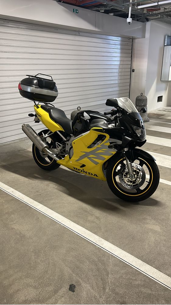 CBR600 F4 de 1999