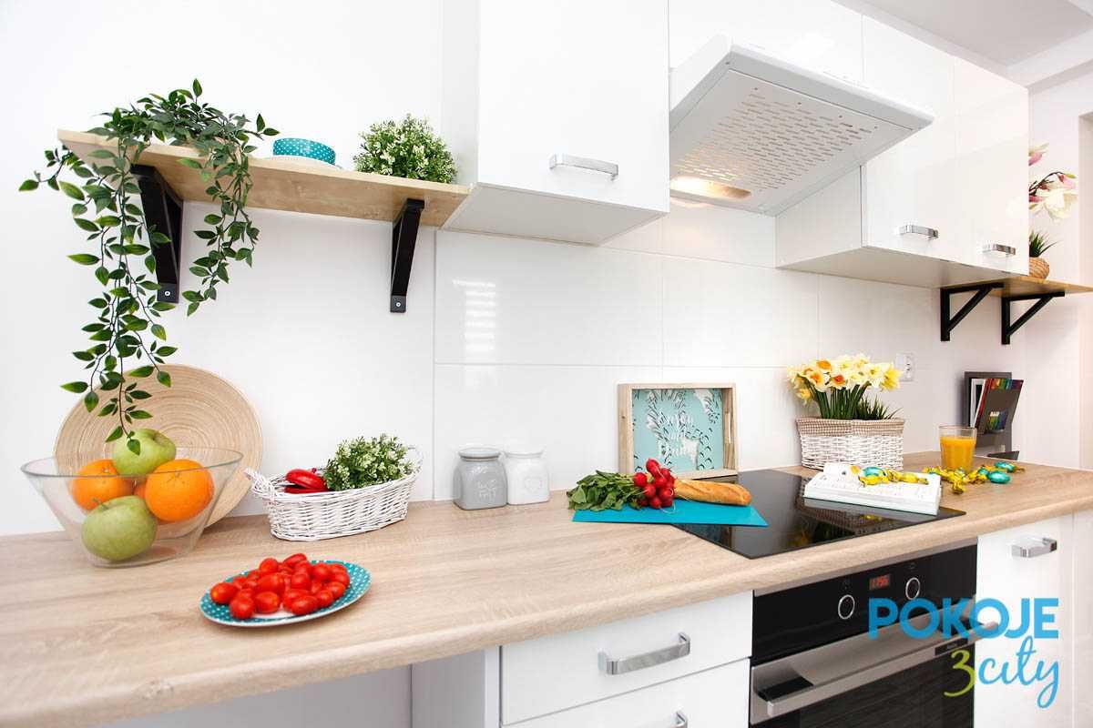 Przytulny pokój z balkonem blisko 50 m od przystanku Gdańsk MORENA