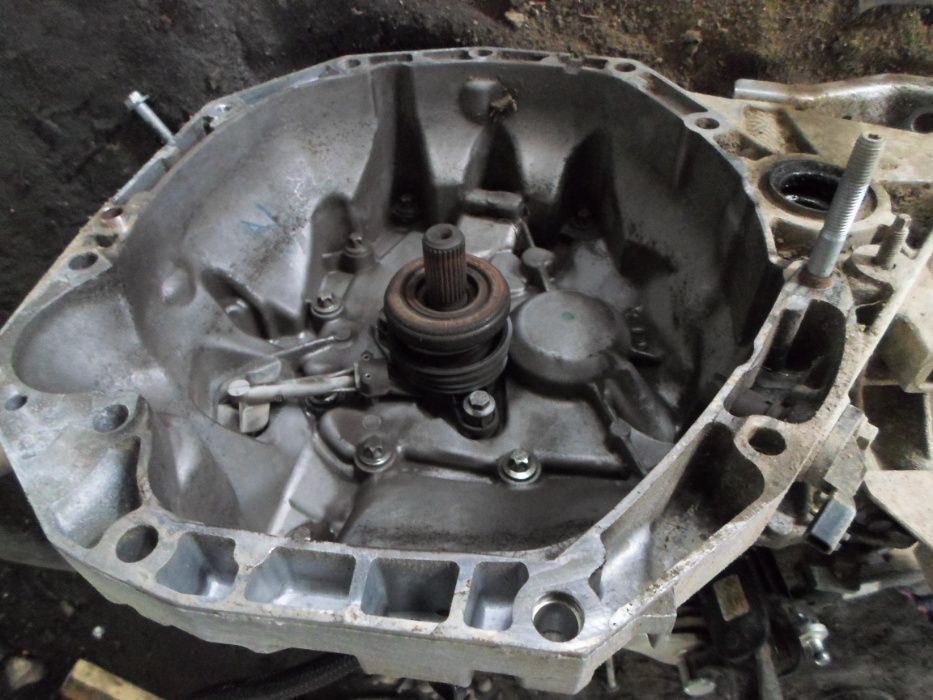КПП Renault Kangoo JR5 154 155 156 1.5dci 6-ступка 301 Коробка передач