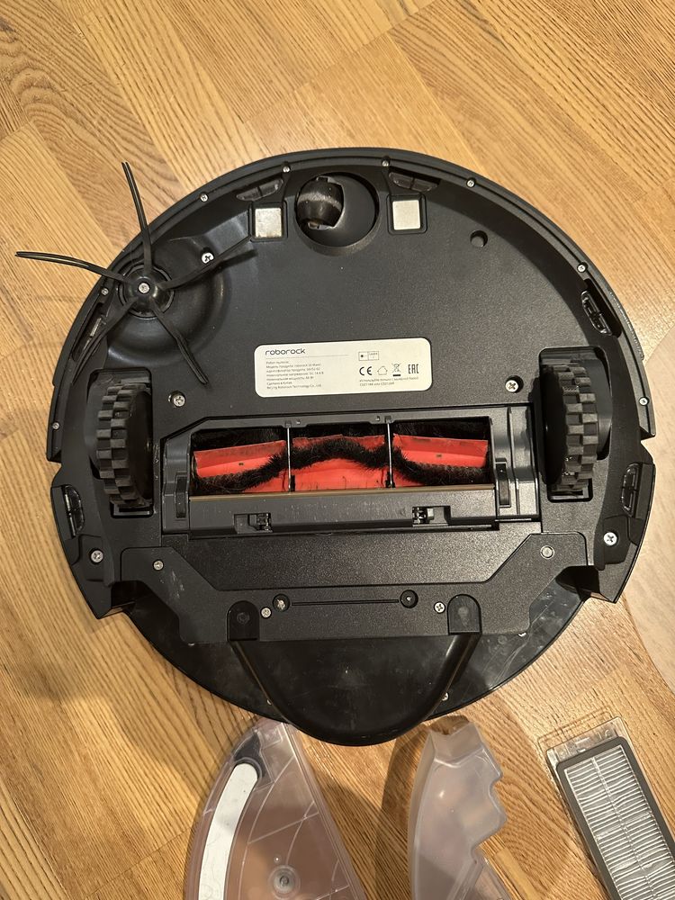 Робот-пилосос з вологим прибиранням RoboRock S6 MAXV