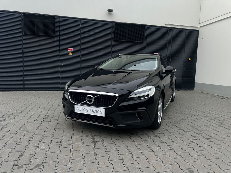 Volvo V40 Cross Country 1.5 T3 Momentum Geartronic