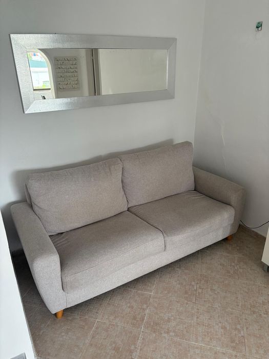 Vendo sofá cinza